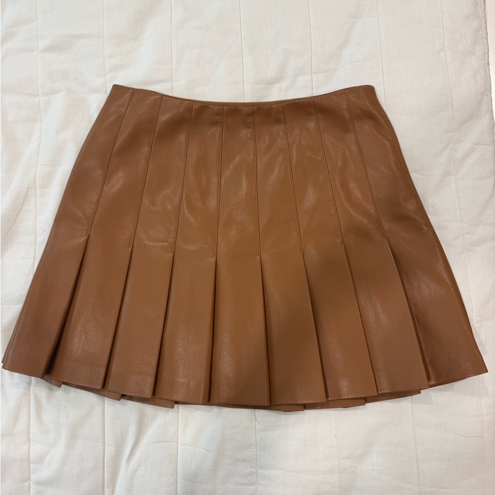Alice and Olivia Pleated faux leather skirt